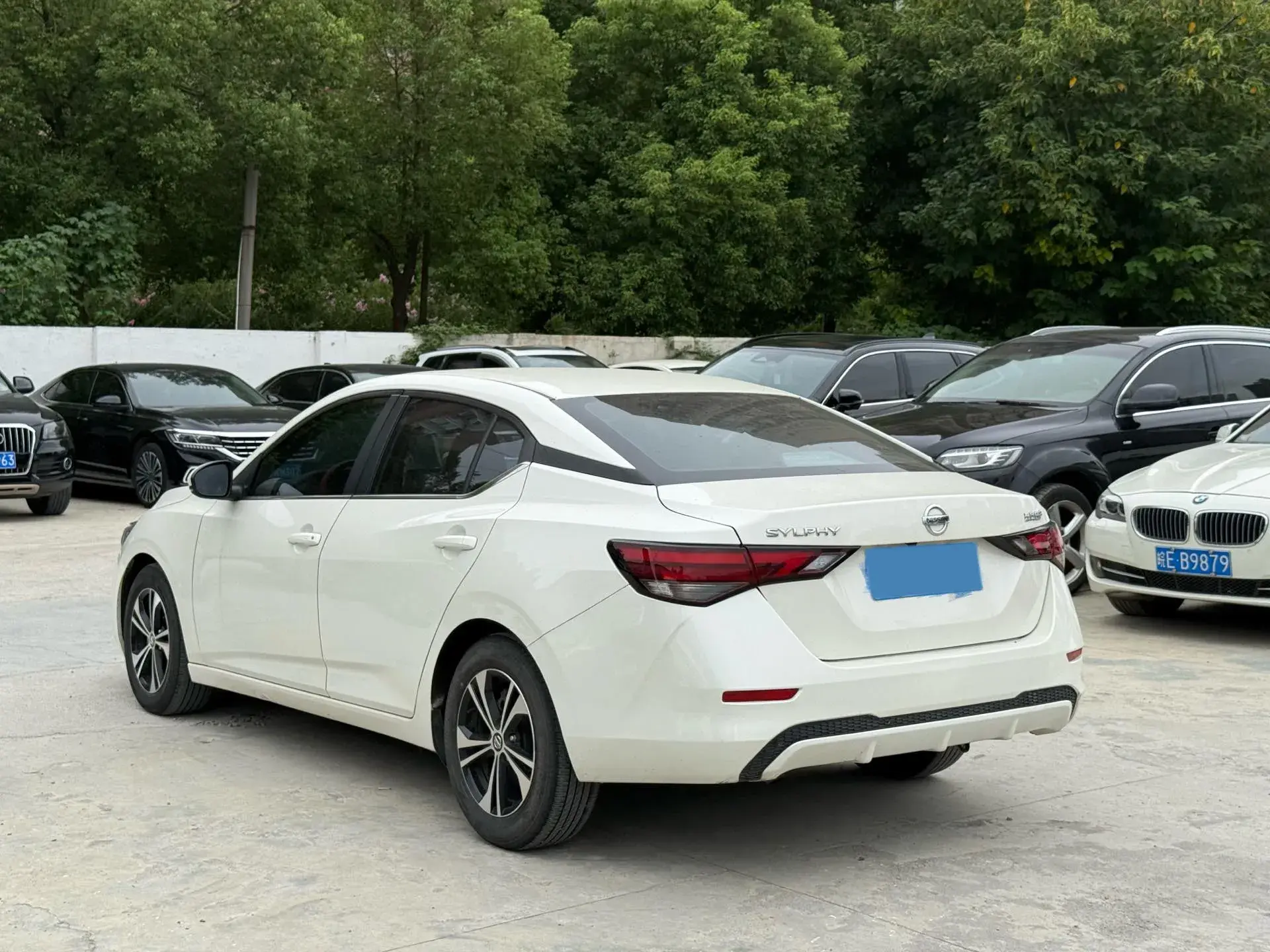 2021 NISSAN SYLPHY thumbnail 4