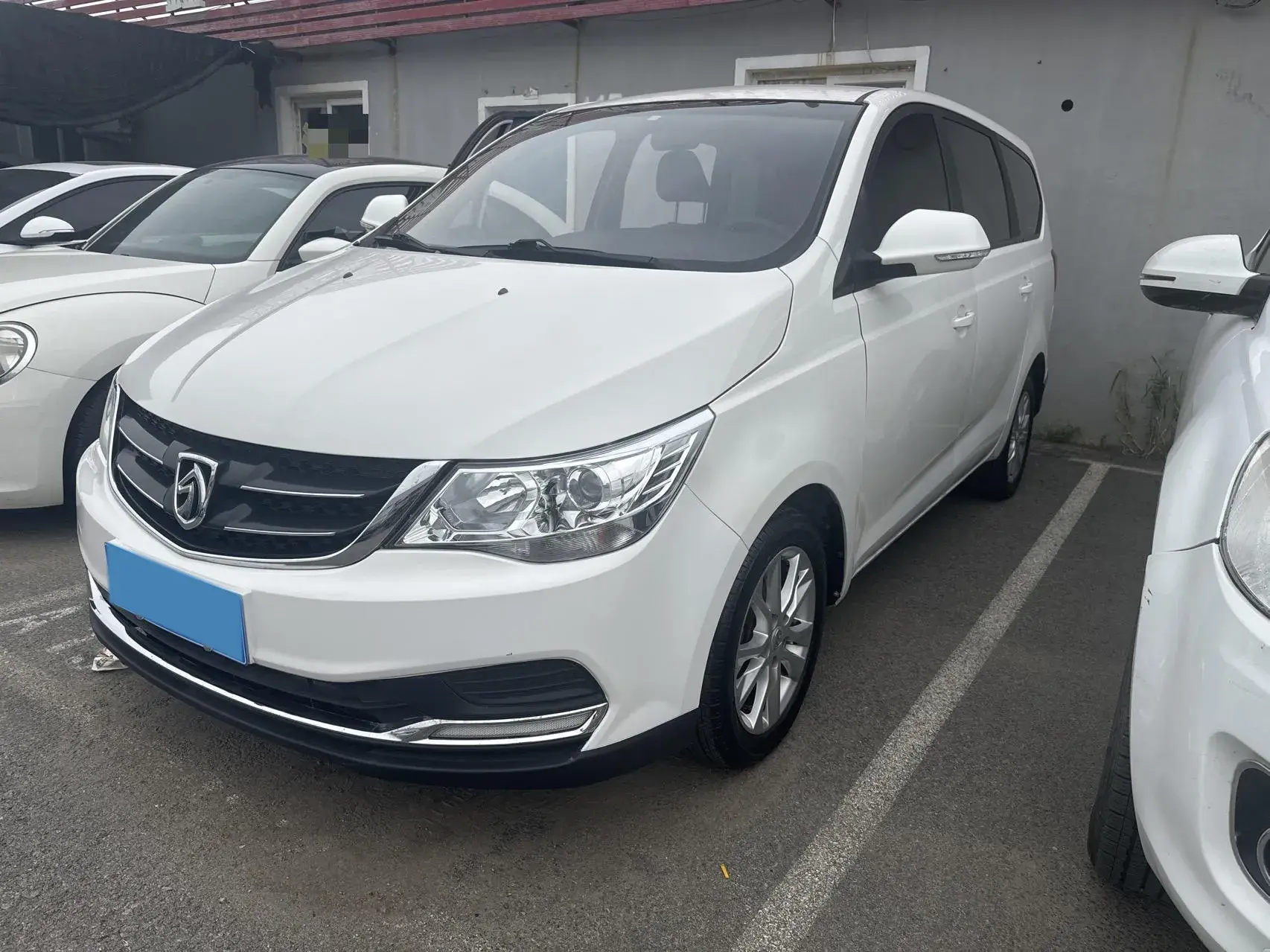 2016 BAOJUN 730 view 1