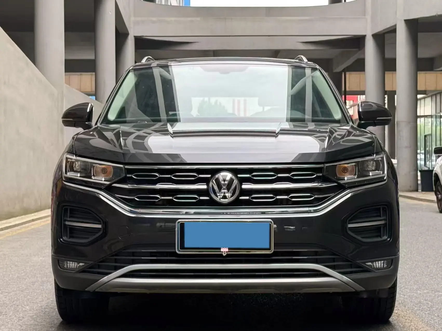 2020 VOLKSWAGEN TAYRON thumbnail 2