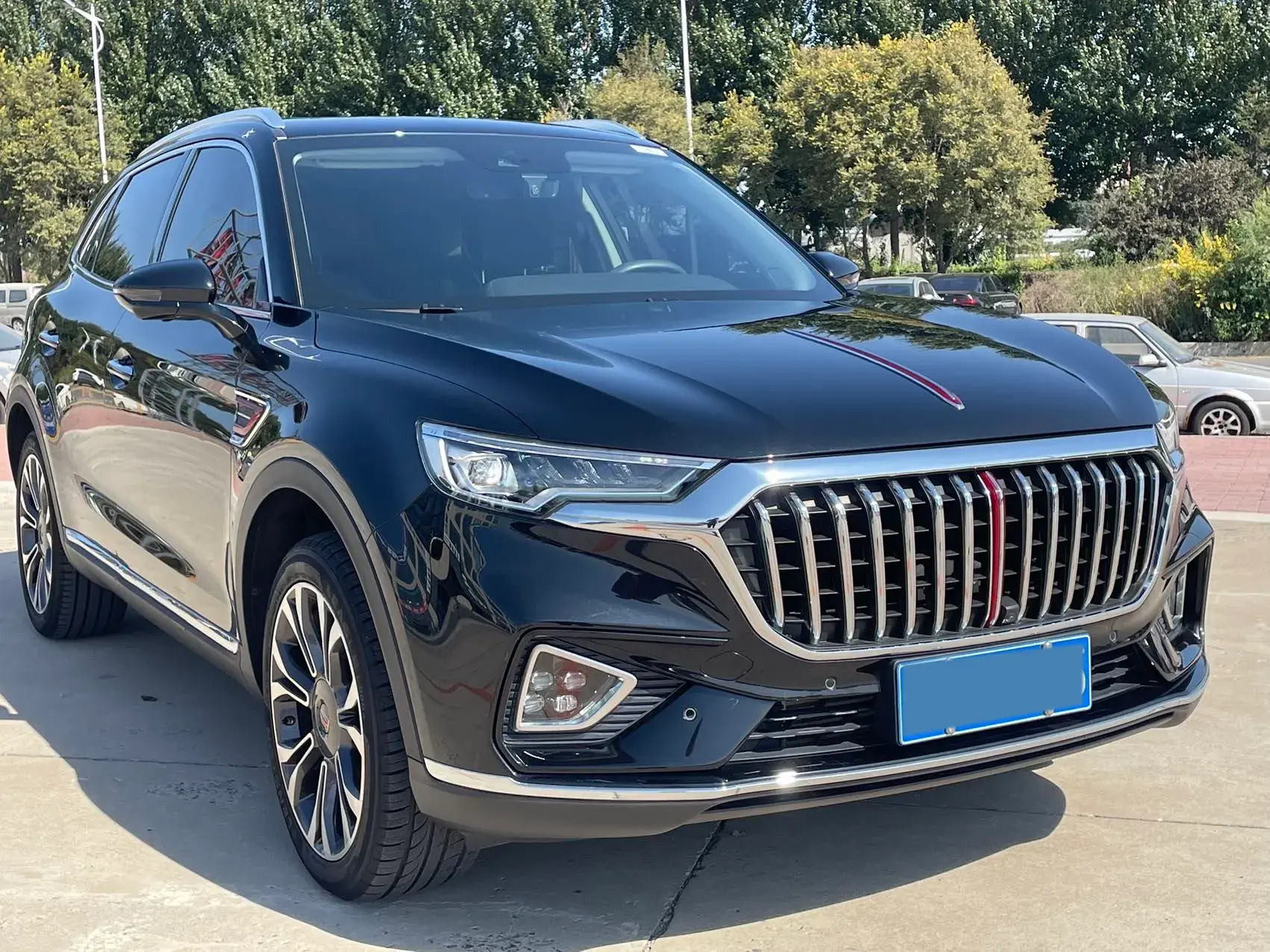 2022 HONGQI HS5 thumbnail 3