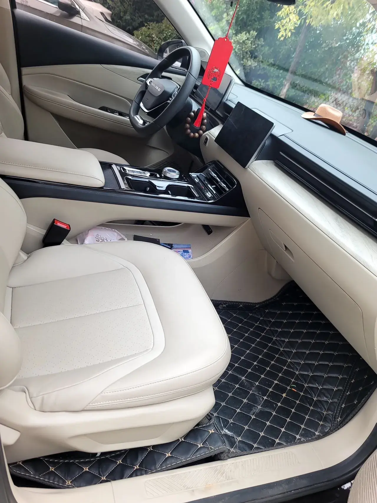 2023 WULING XINGGUANG thumbnail 4