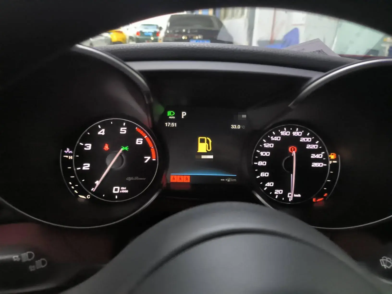 2017 ALFA ROMEO thumbnail 4