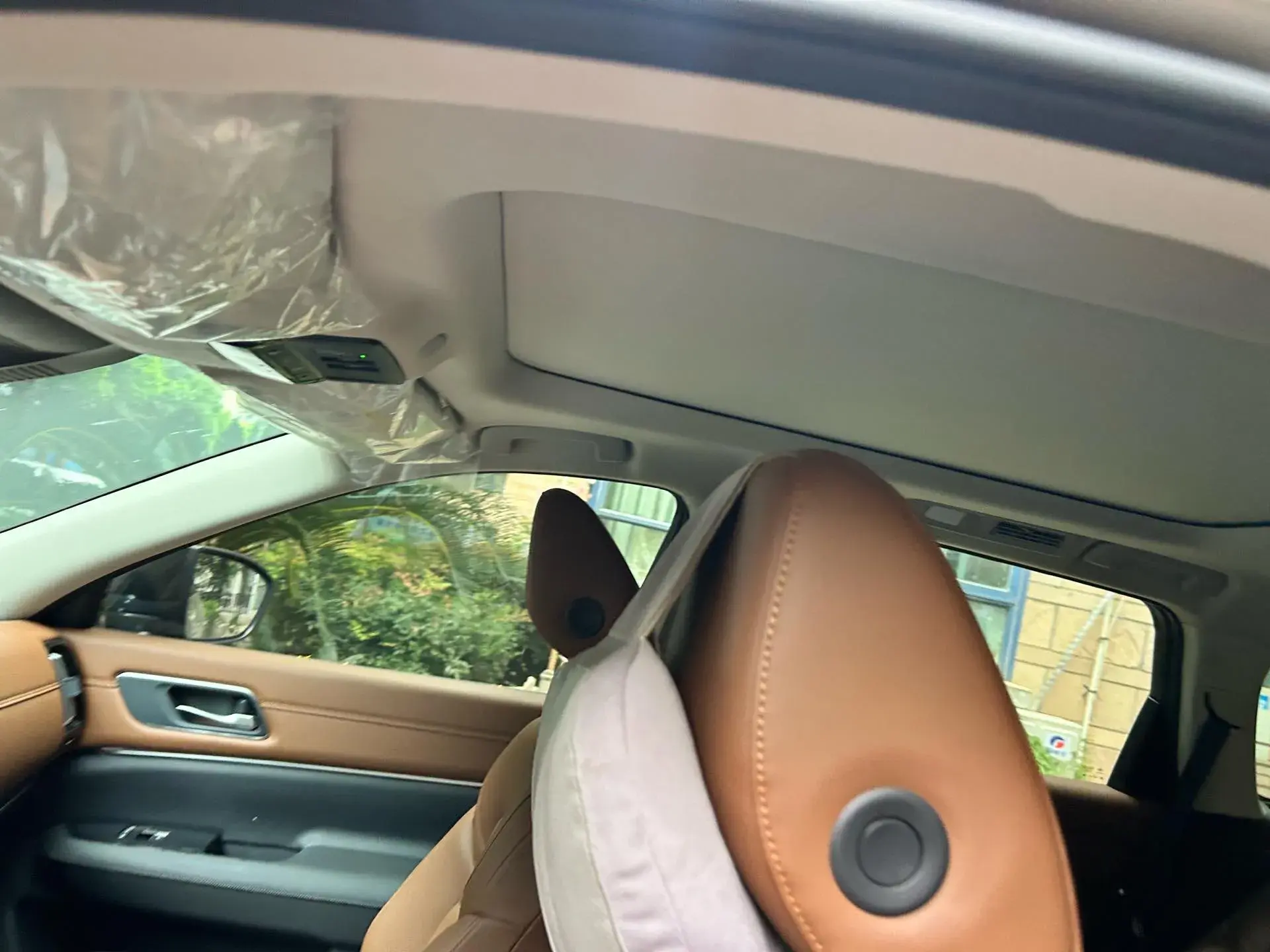 2024 NISSAN PATHFINDER thumbnail 4