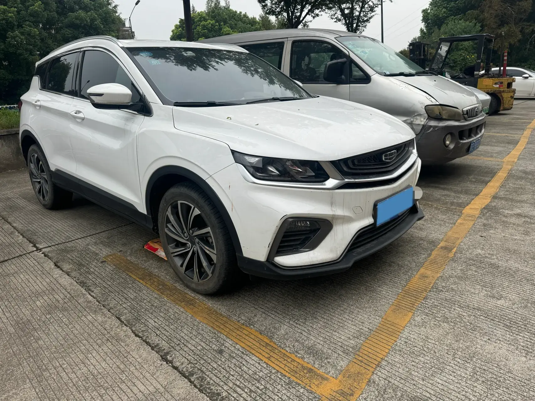 2019 GEELY COOLRAY thumbnail 2