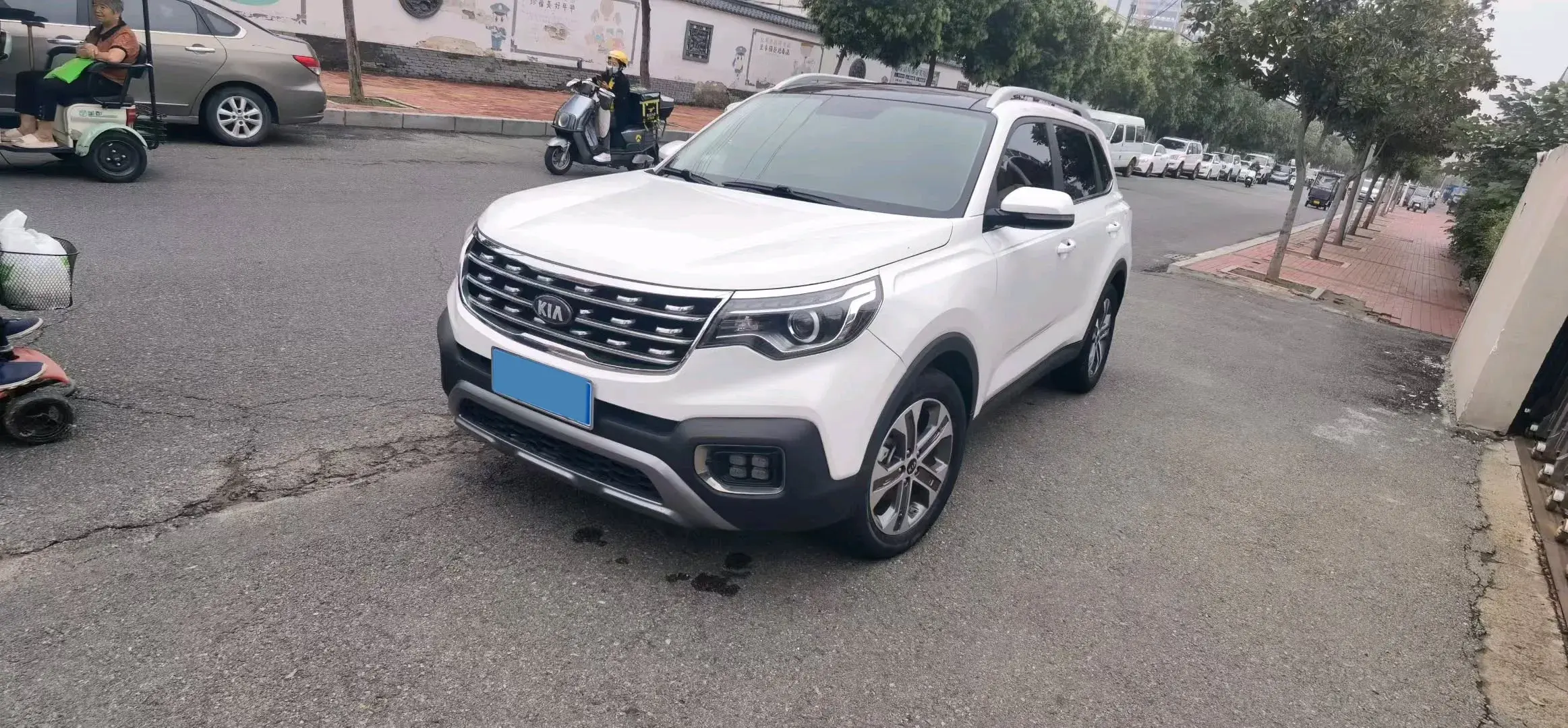 2018 KIA SPORTAGE view 1