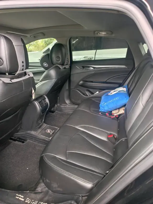 2021 BUICK LARCOSSE thumbnail 3