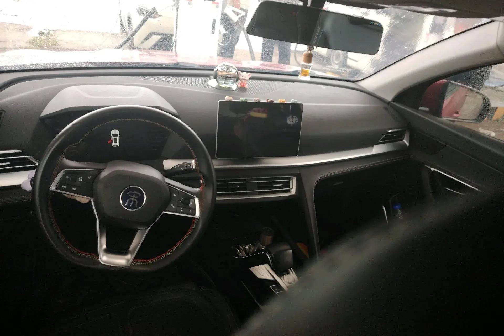 2019 BYD SONG thumbnail 3