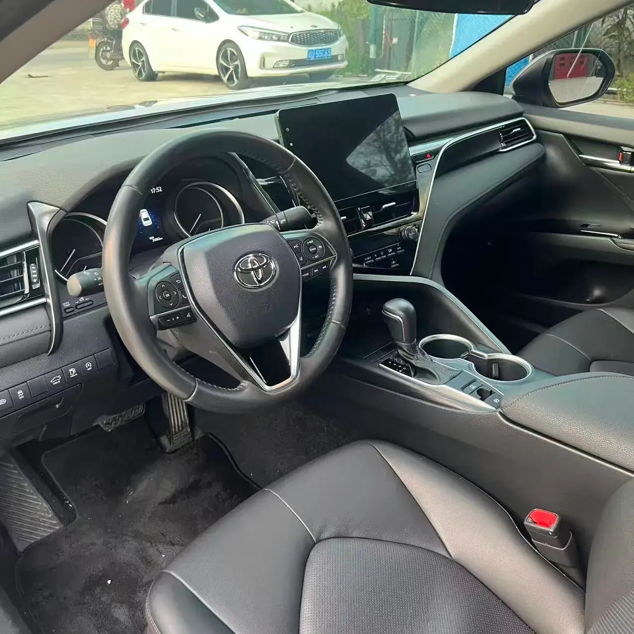 2023 TOYOTA CAMRY thumbnail 2