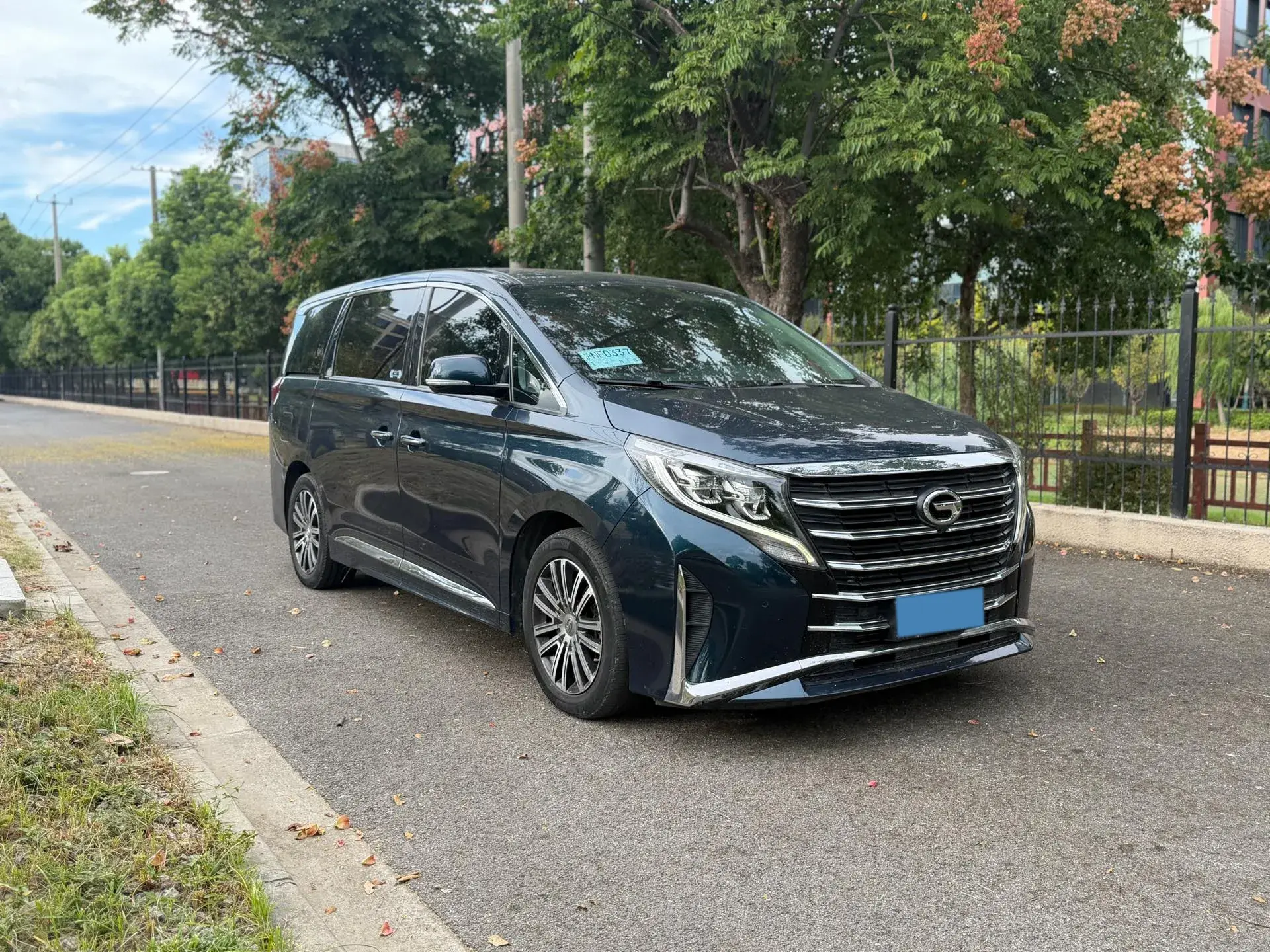 2021 GAC TRUMPCHI thumbnail 3