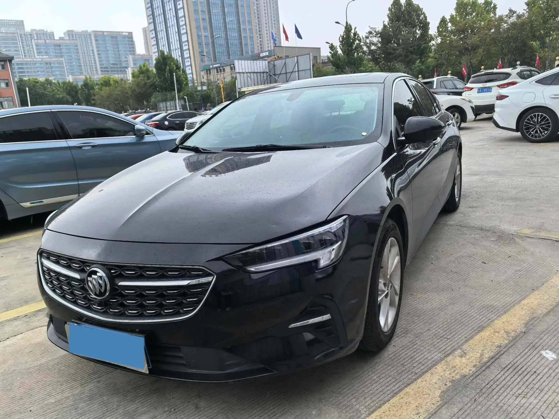 2021 BUICK REGAL view 1