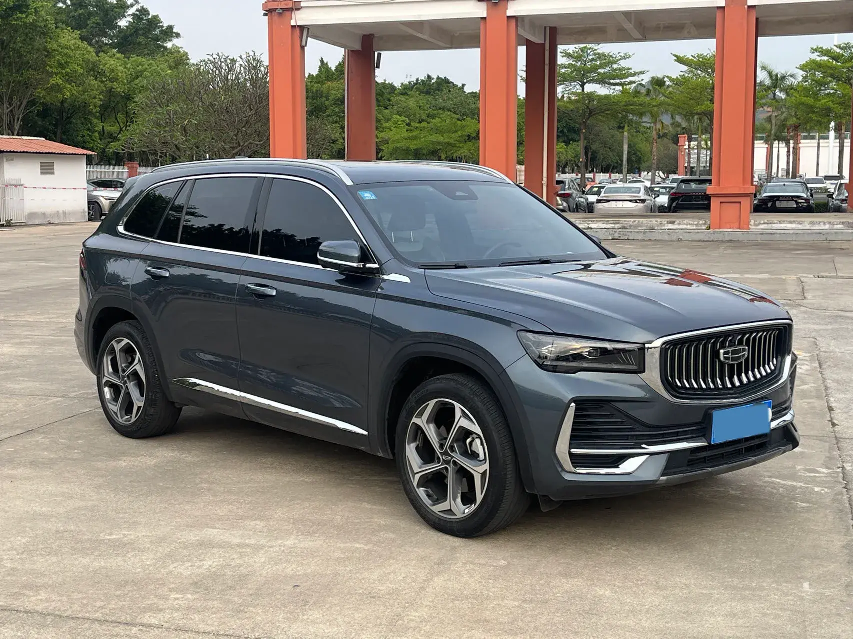 2021 GEELY MONJARO thumbnail 3