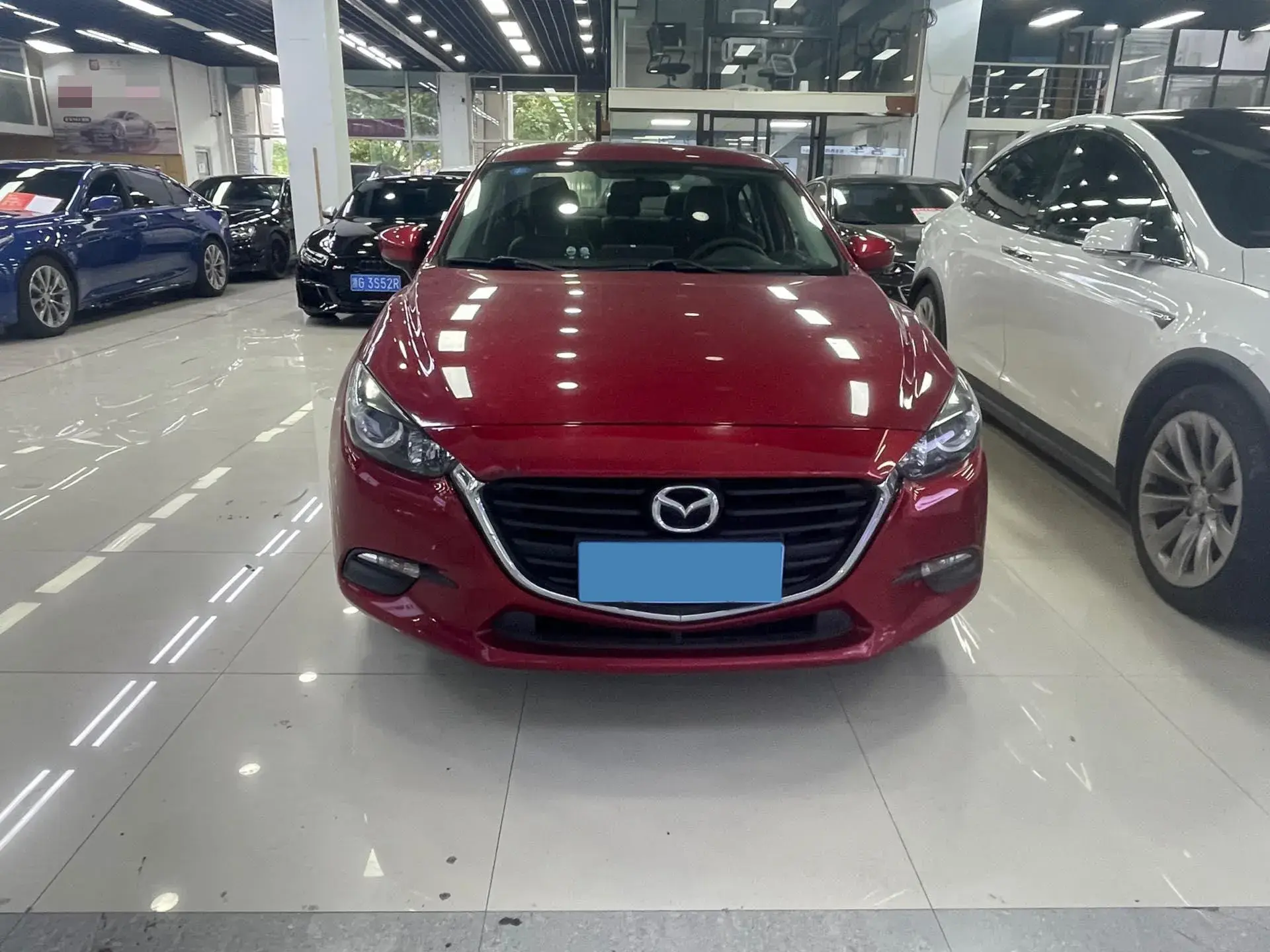 2017 MAZDA 3 thumbnail 3