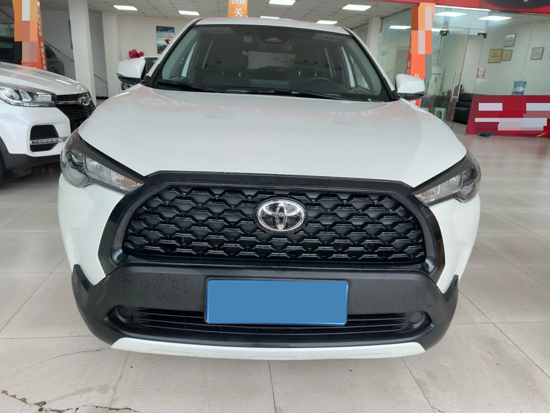 2023 TOYOTA COROLLA thumbnail 3