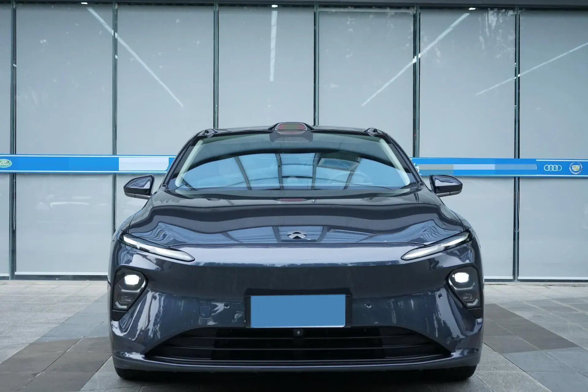 2024 NIO ET7 thumbnail 3