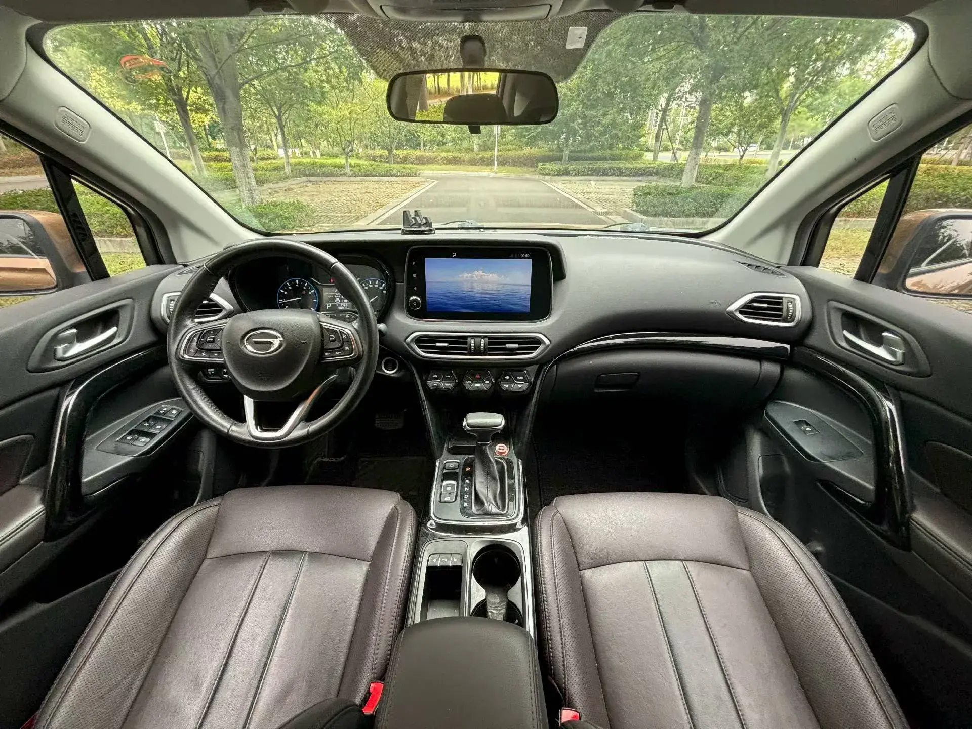 2018 GAC TRUMPCHI thumbnail 4