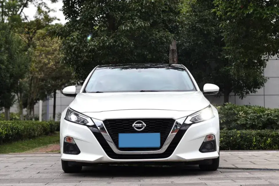 2020 NISSAN TEANA thumbnail 2