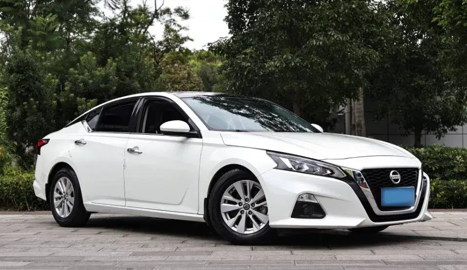 2020 NISSAN TEANA thumbnail 3