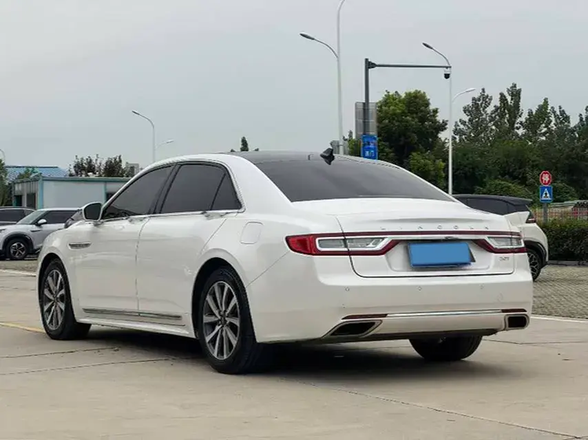 2017 LINCOLN CONTINENTAL thumbnail 2