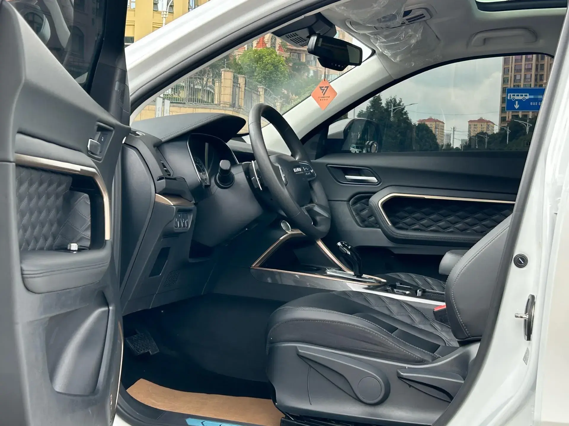 2021 HAVAL H6 thumbnail 4