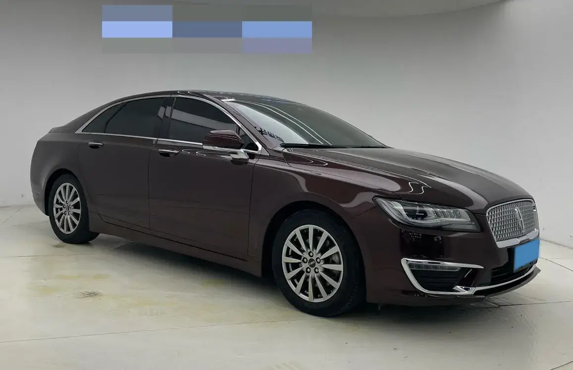 2019 LINCOLN MKZ thumbnail 3