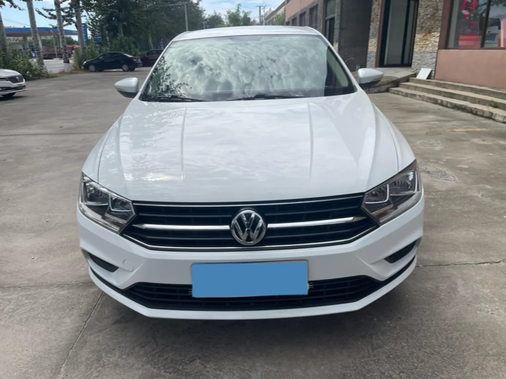 2018 VOLKSWAGEN BORA thumbnail 2