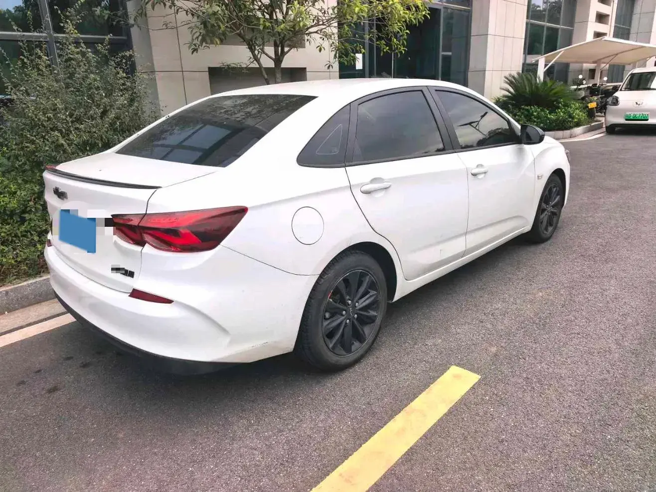 2019 CHEVROLET MONZA thumbnail 3