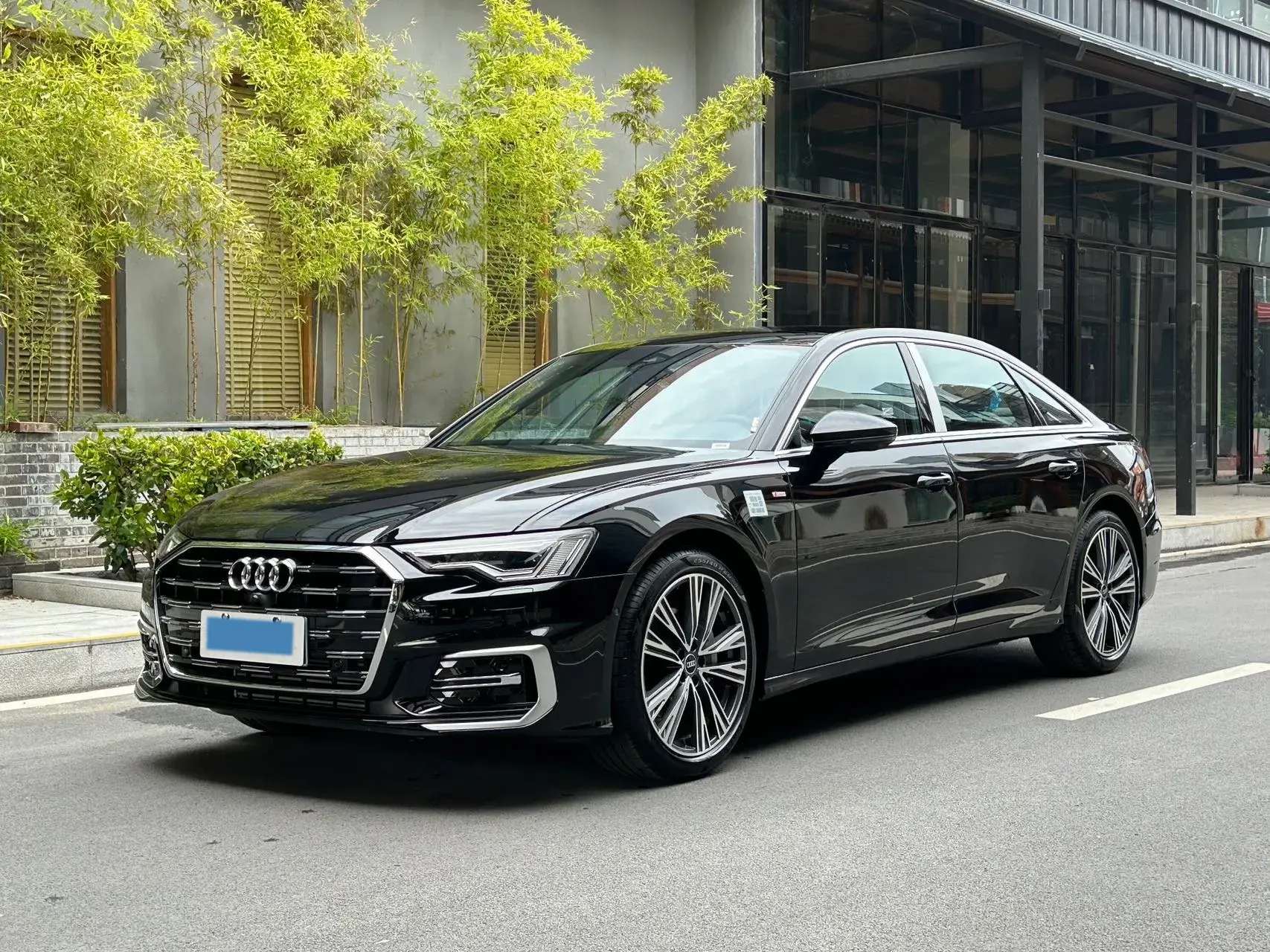 2023 AUDI A6L view 1