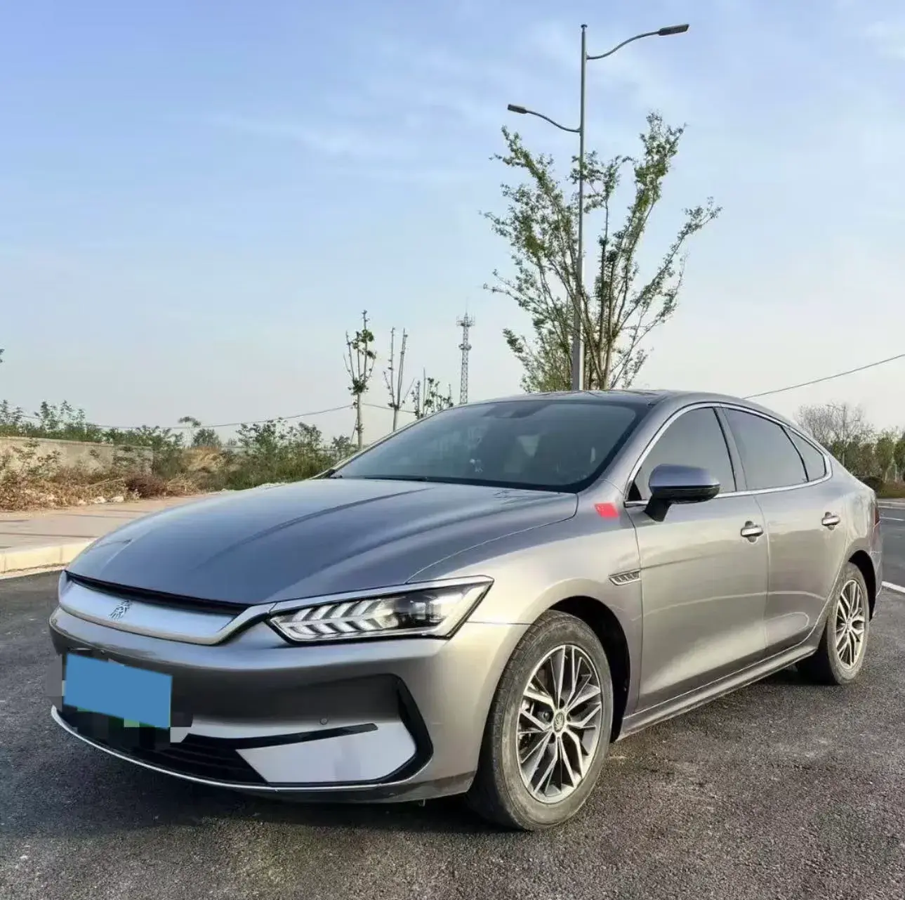 2021 BYD QIN view 1