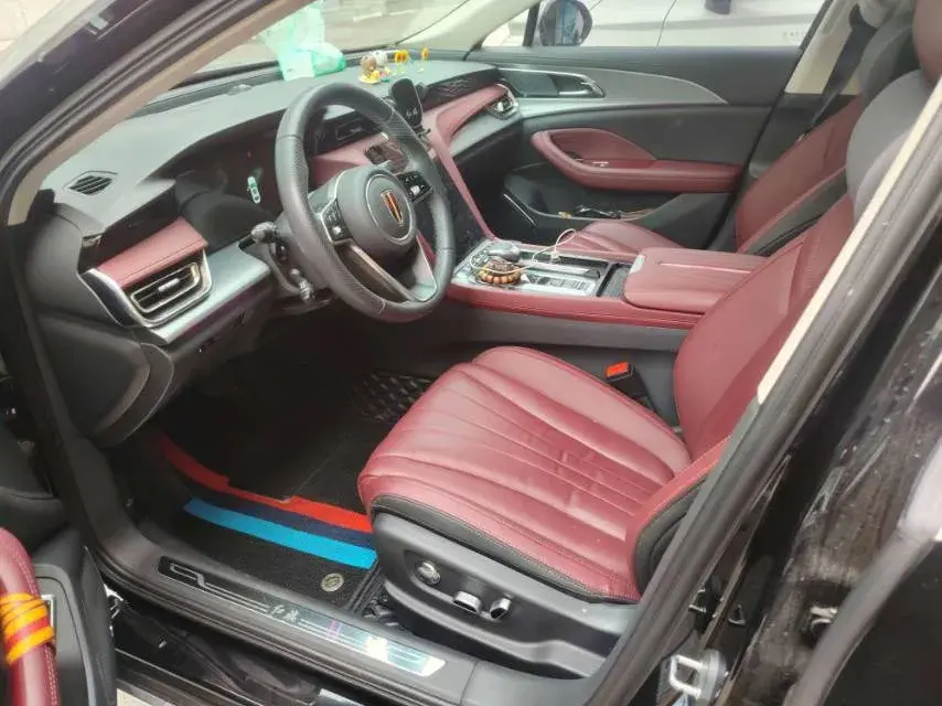 2023 HONGQI H5 thumbnail 2