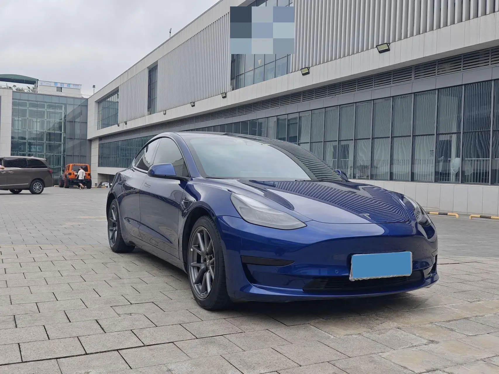 2020 TESLA MODEL thumbnail 3