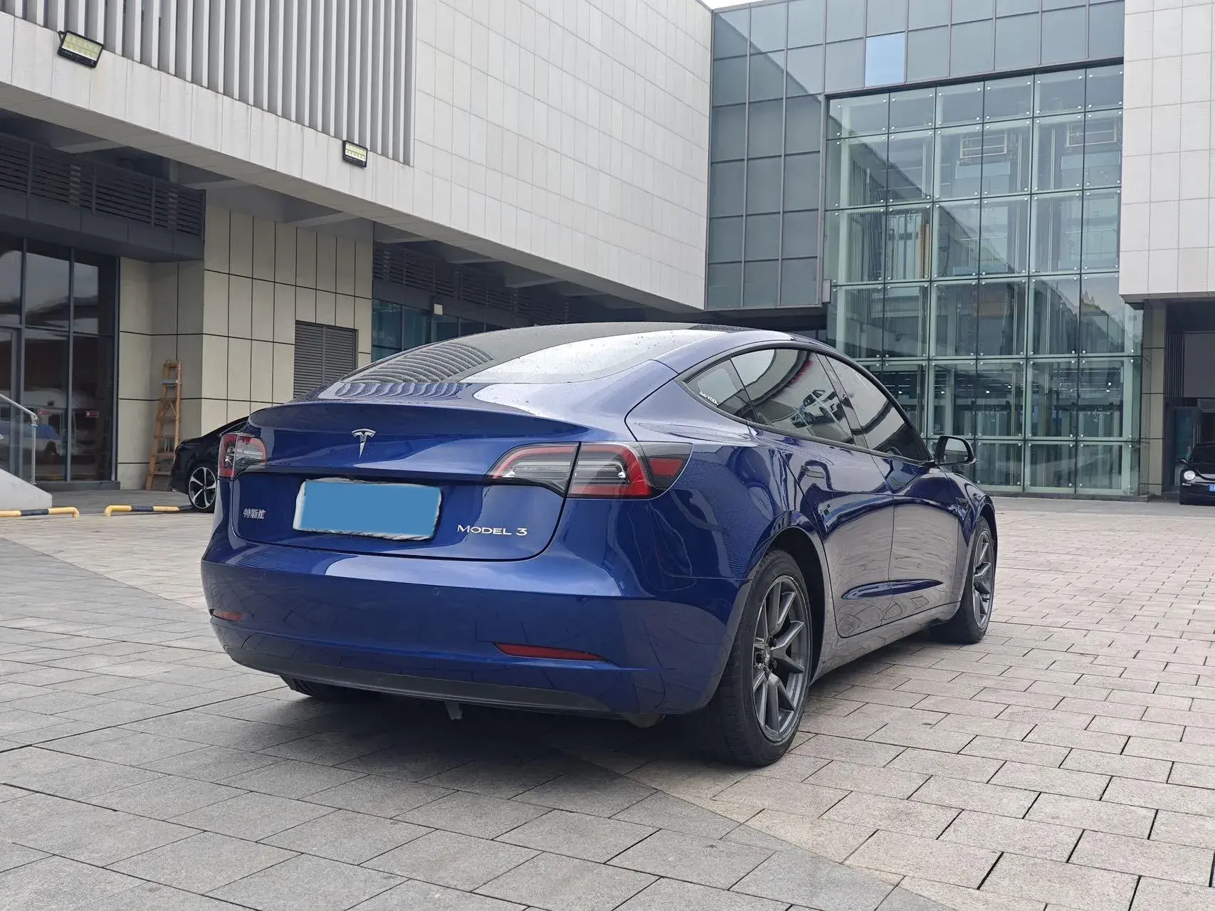 2020 TESLA MODEL thumbnail 4