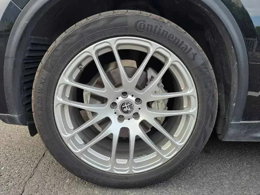 2017 ALFA ROMEO thumbnail 4