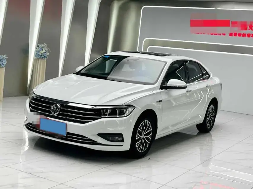 2020 VOLKSWAGEN SAGITAR view 1