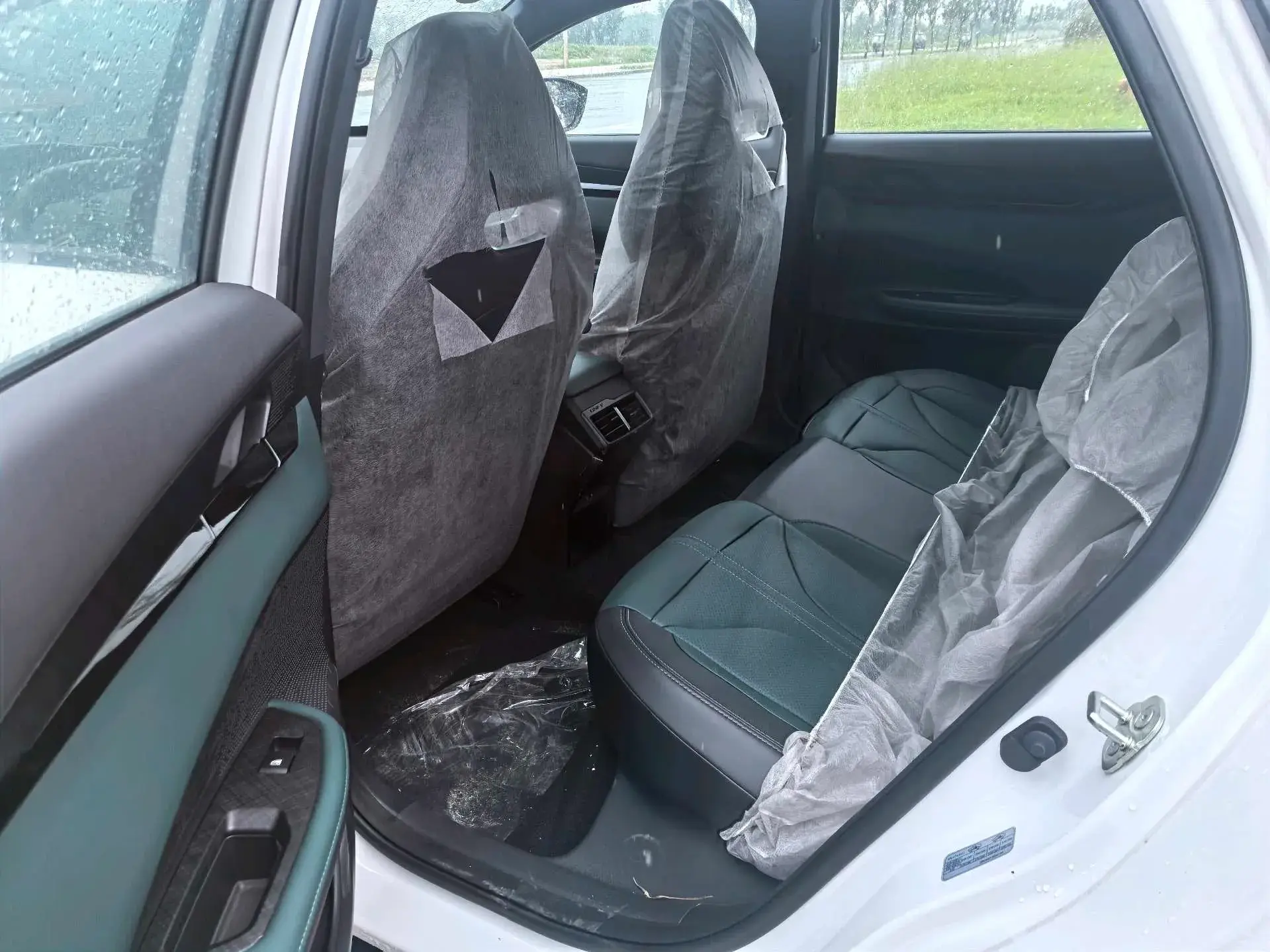 2024 CHANGAN UNI-V thumbnail 3