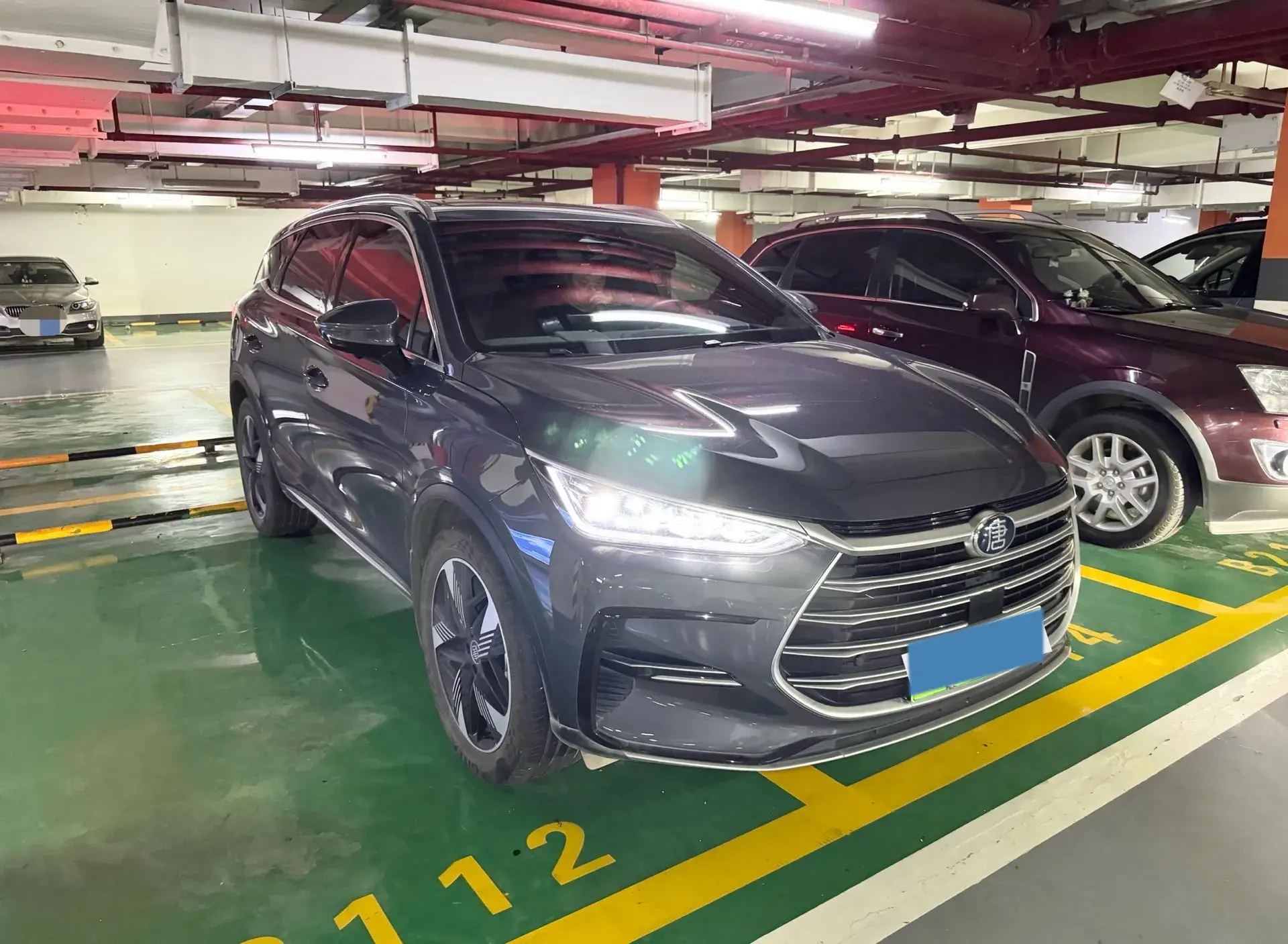 2023 BYD TANG thumbnail 3