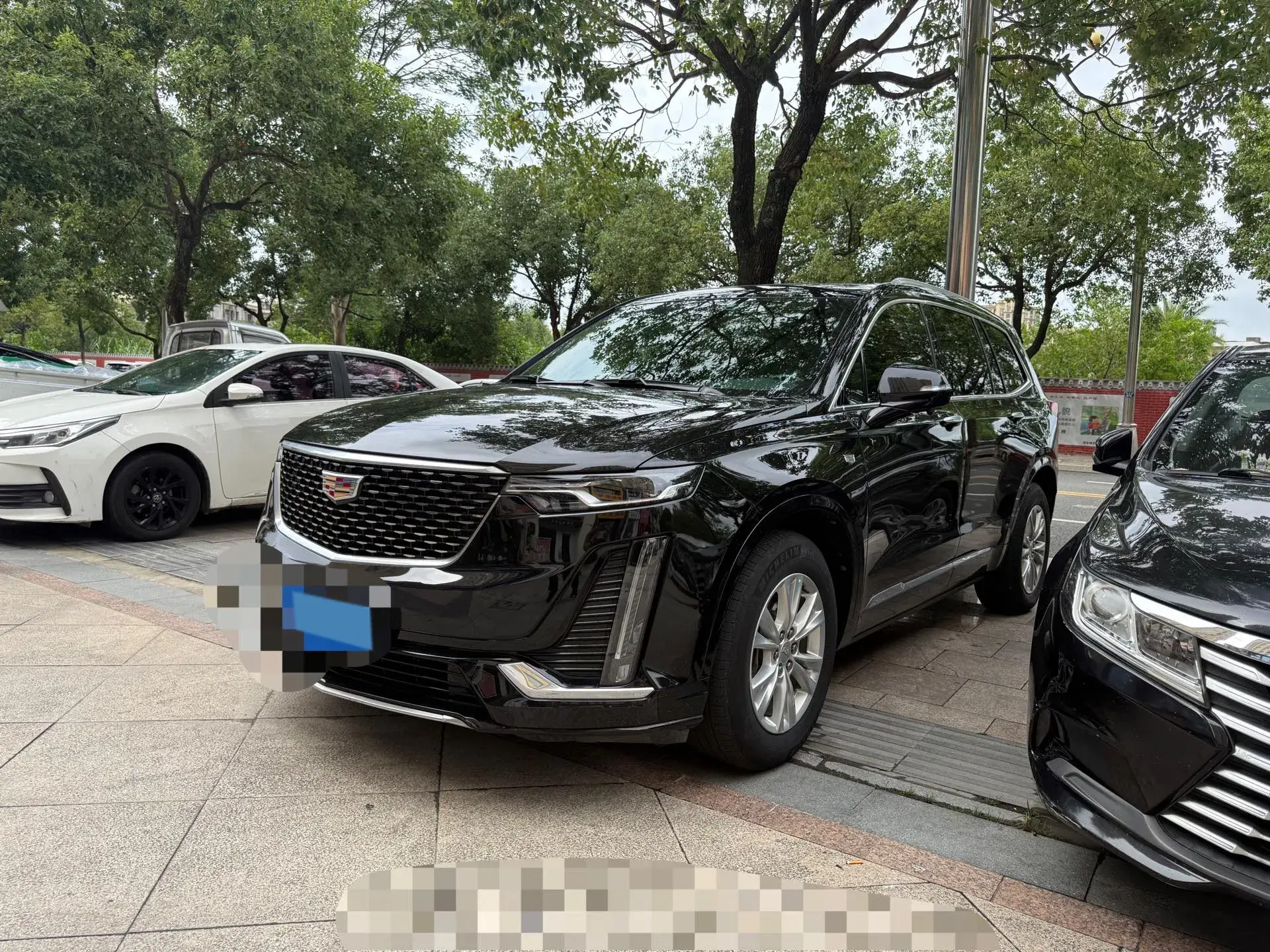 2022 CADILLAC XT6 view 1