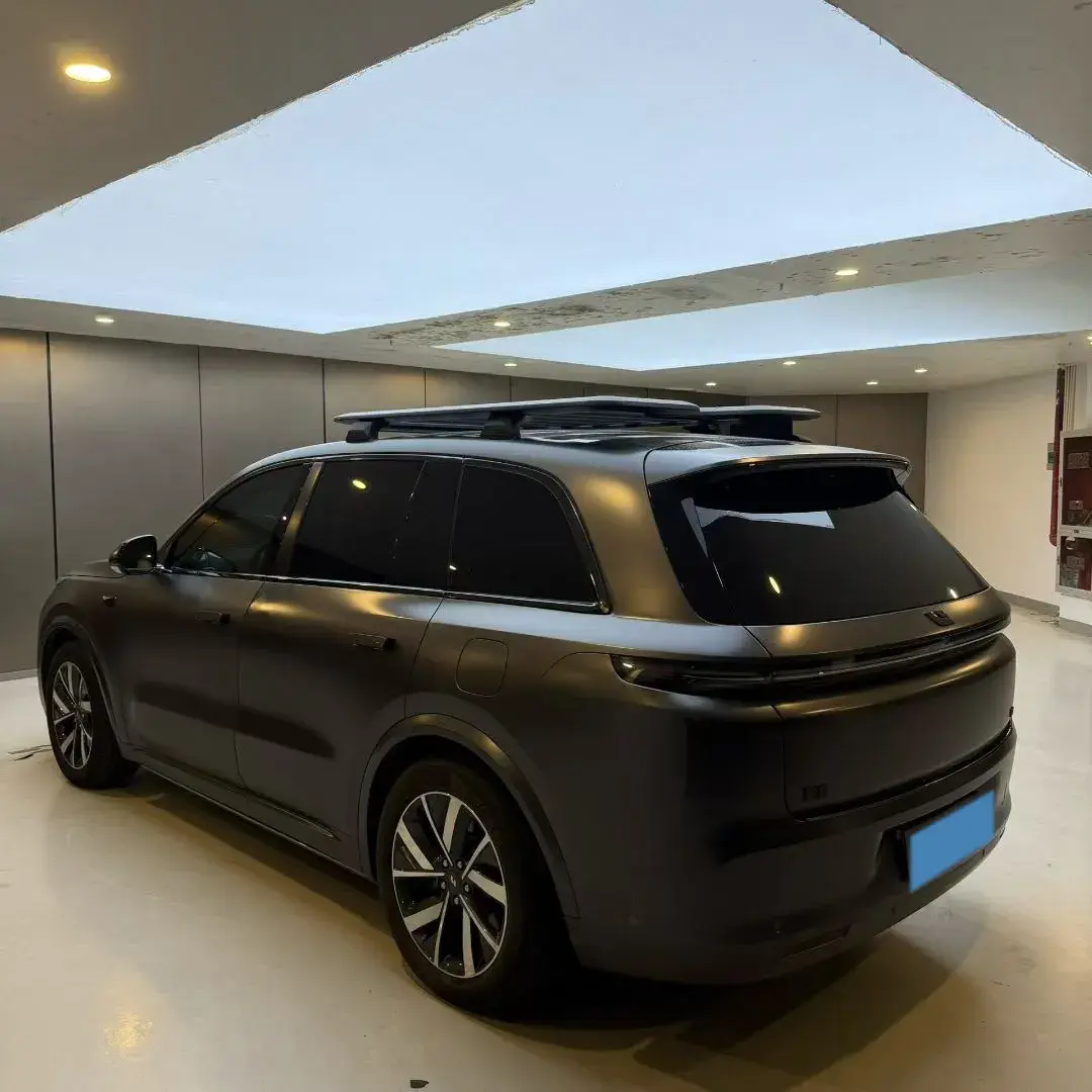 2023 LI L8 thumbnail 4