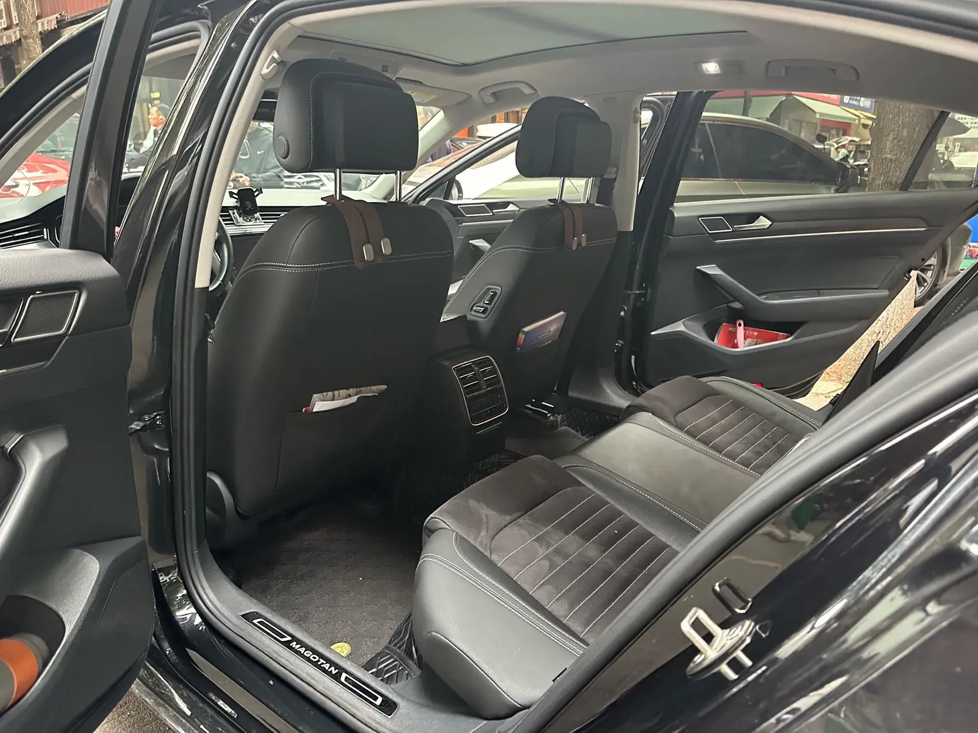 2020 VOLKSWAGEN MAGOTAN thumbnail 4