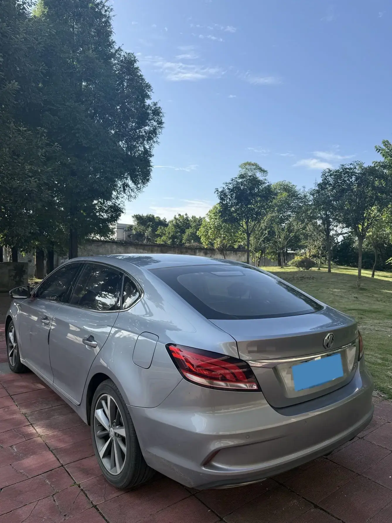 2019 MG MG6 thumbnail 2