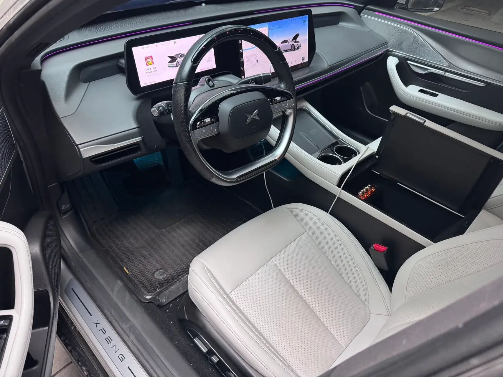 2024 XPENG P7 thumbnail 2