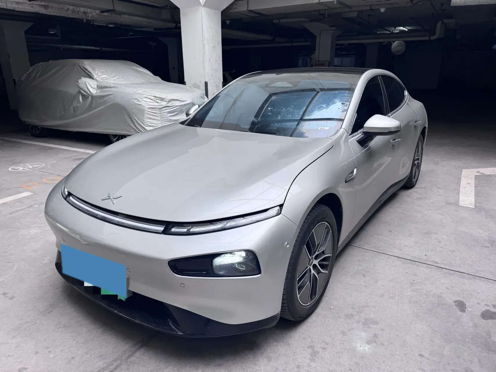 2024 XPENG P7 view 1