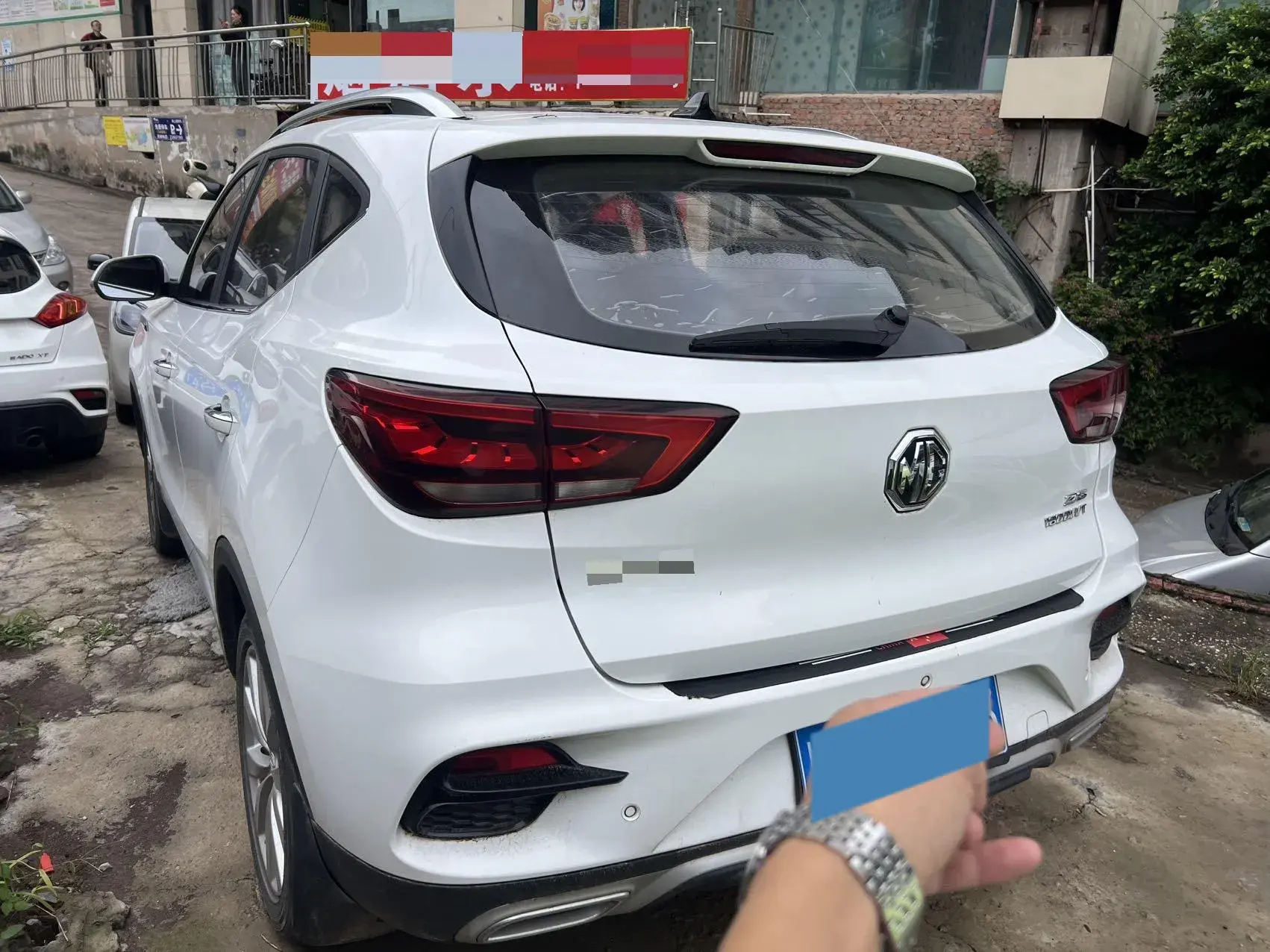 2019 MG EZS thumbnail 3