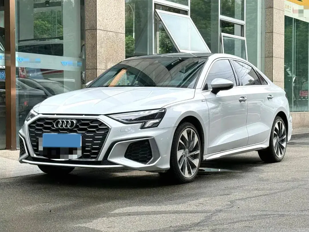 2022 AUDI A3 view 1