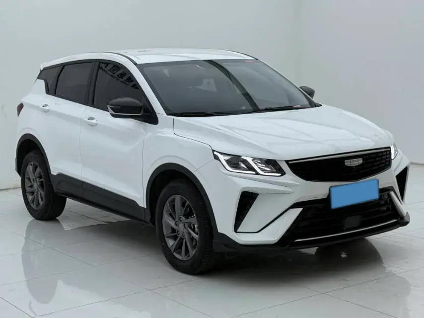 2025 GEELY COOLRAY thumbnail 3