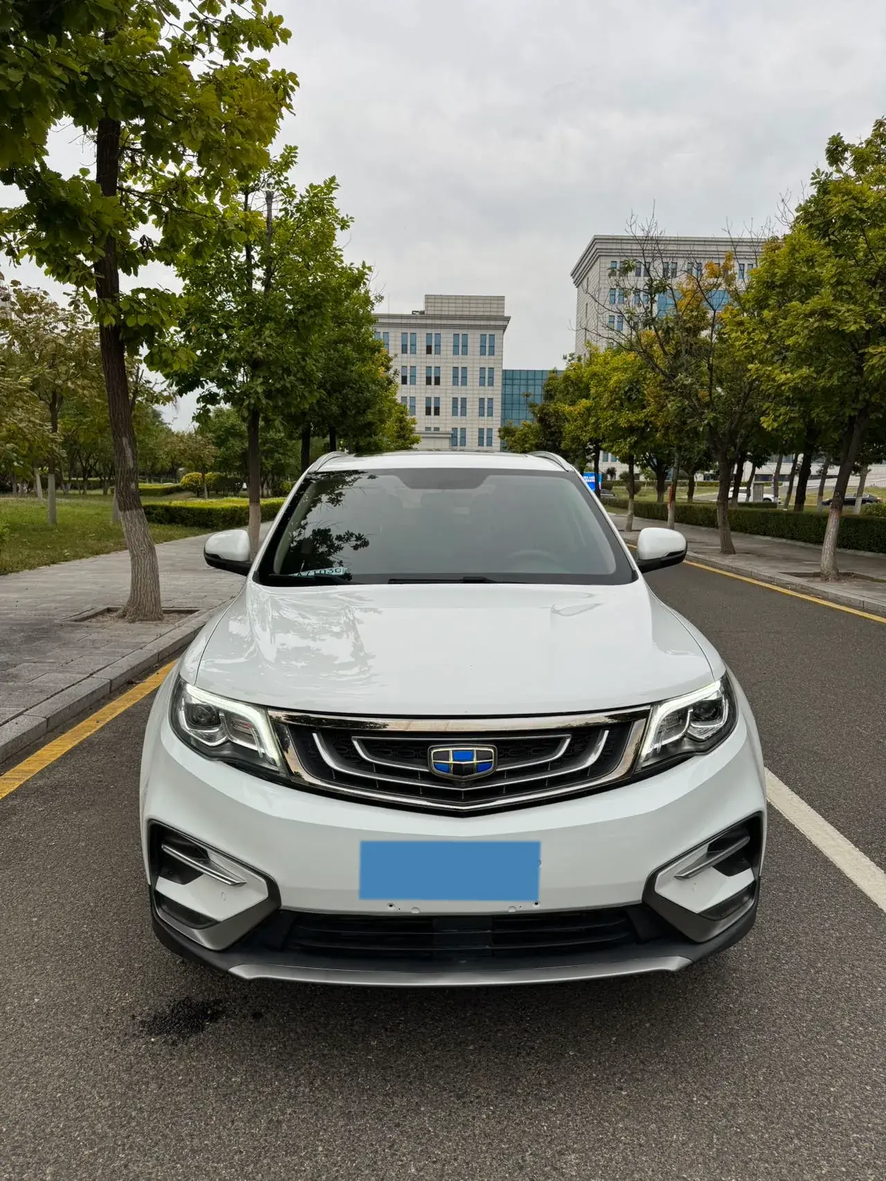 2018 GEELY AZKARRA thumbnail 2