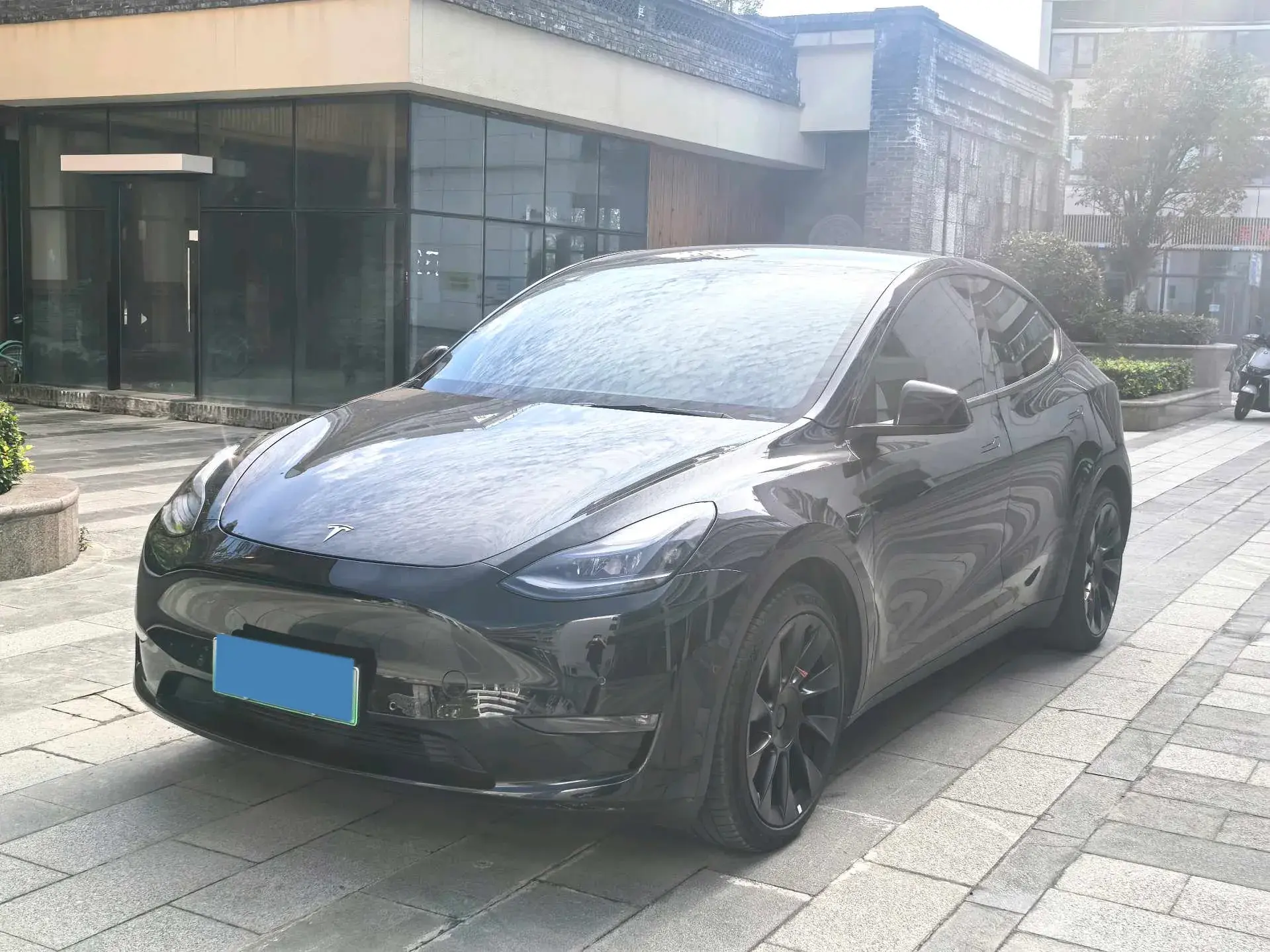 2021 TESLA MODEL view 1