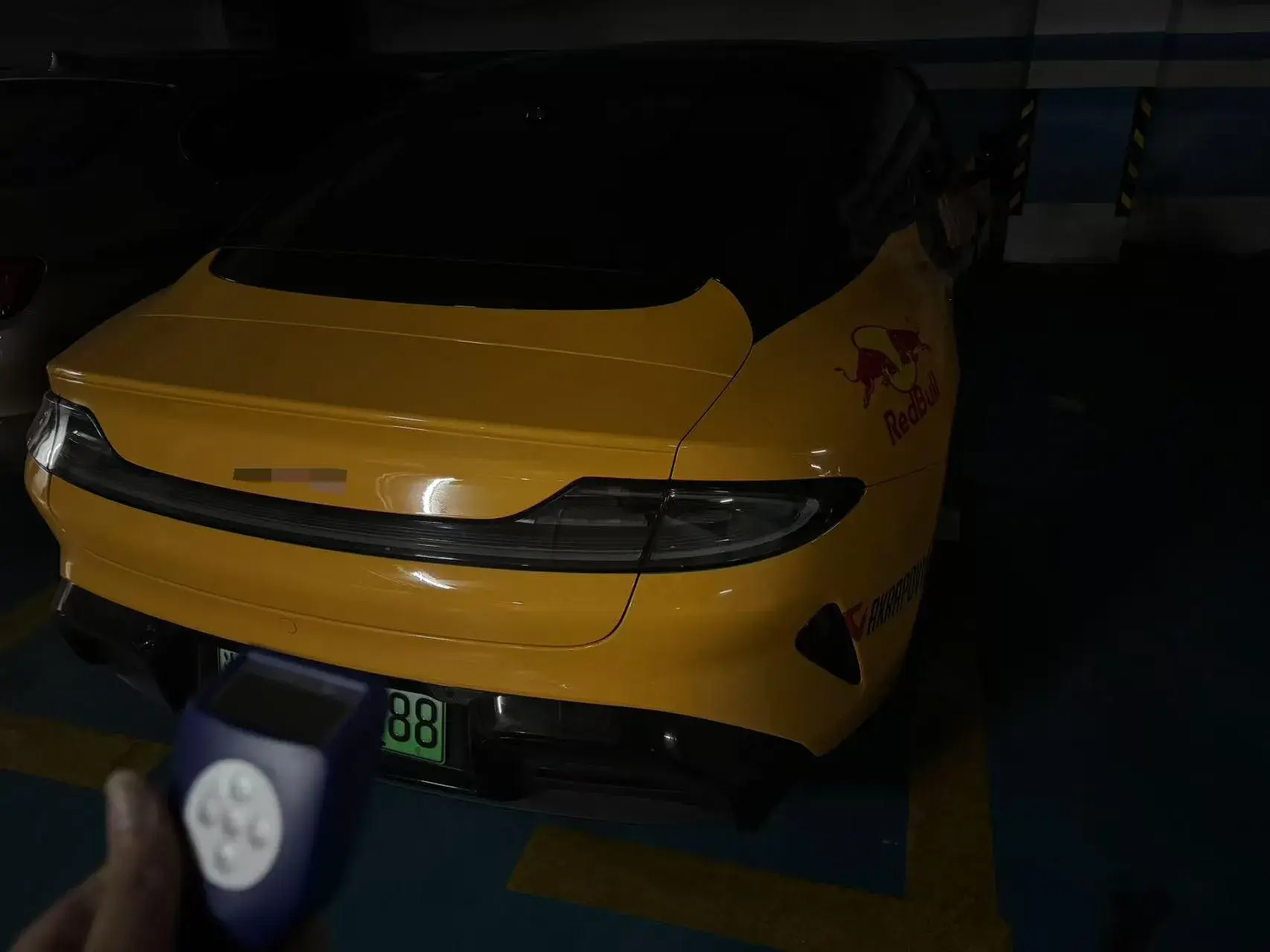 2024 MI SU7 thumbnail 3