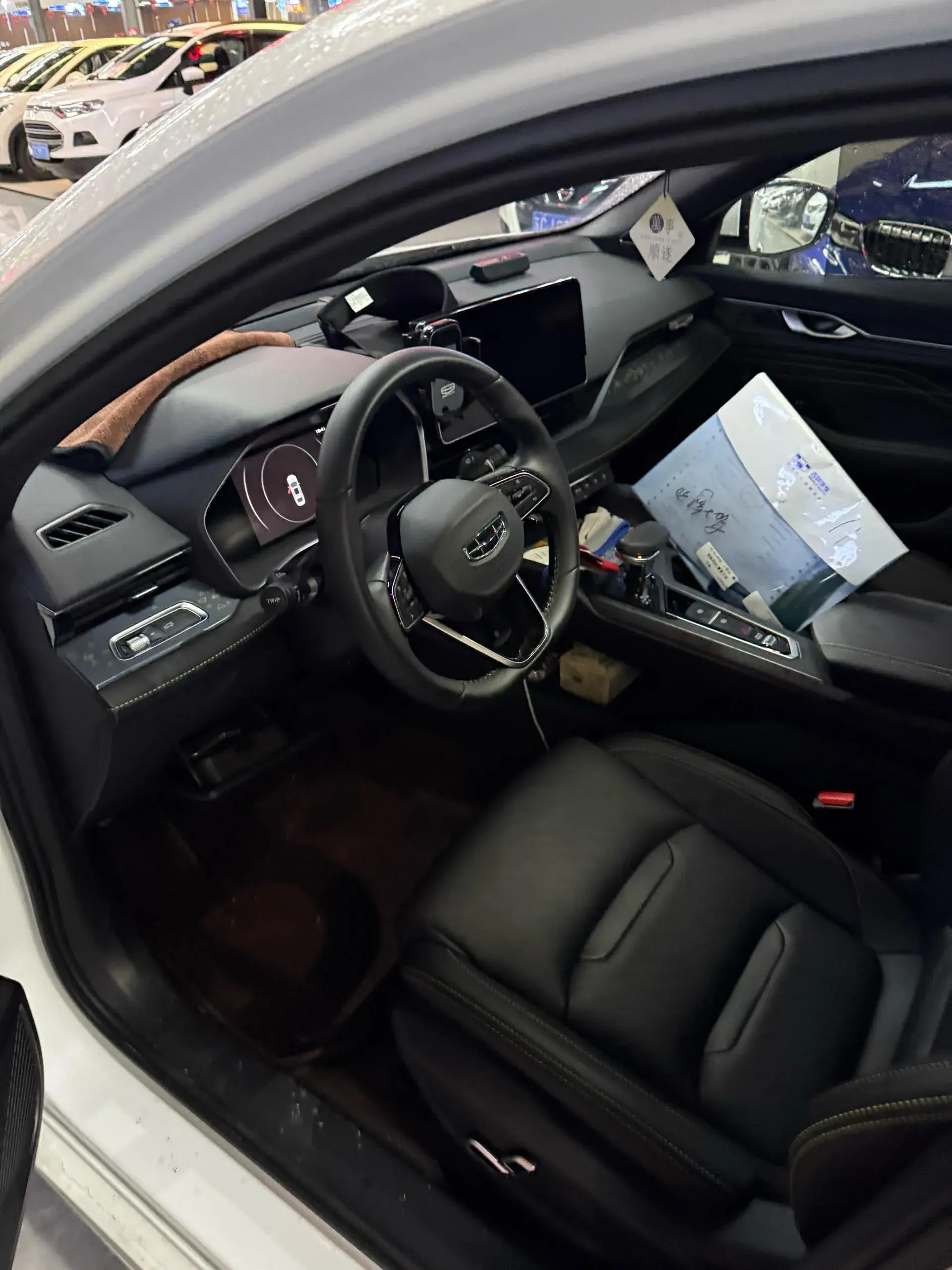 2023 GEELY PREFACE thumbnail 4