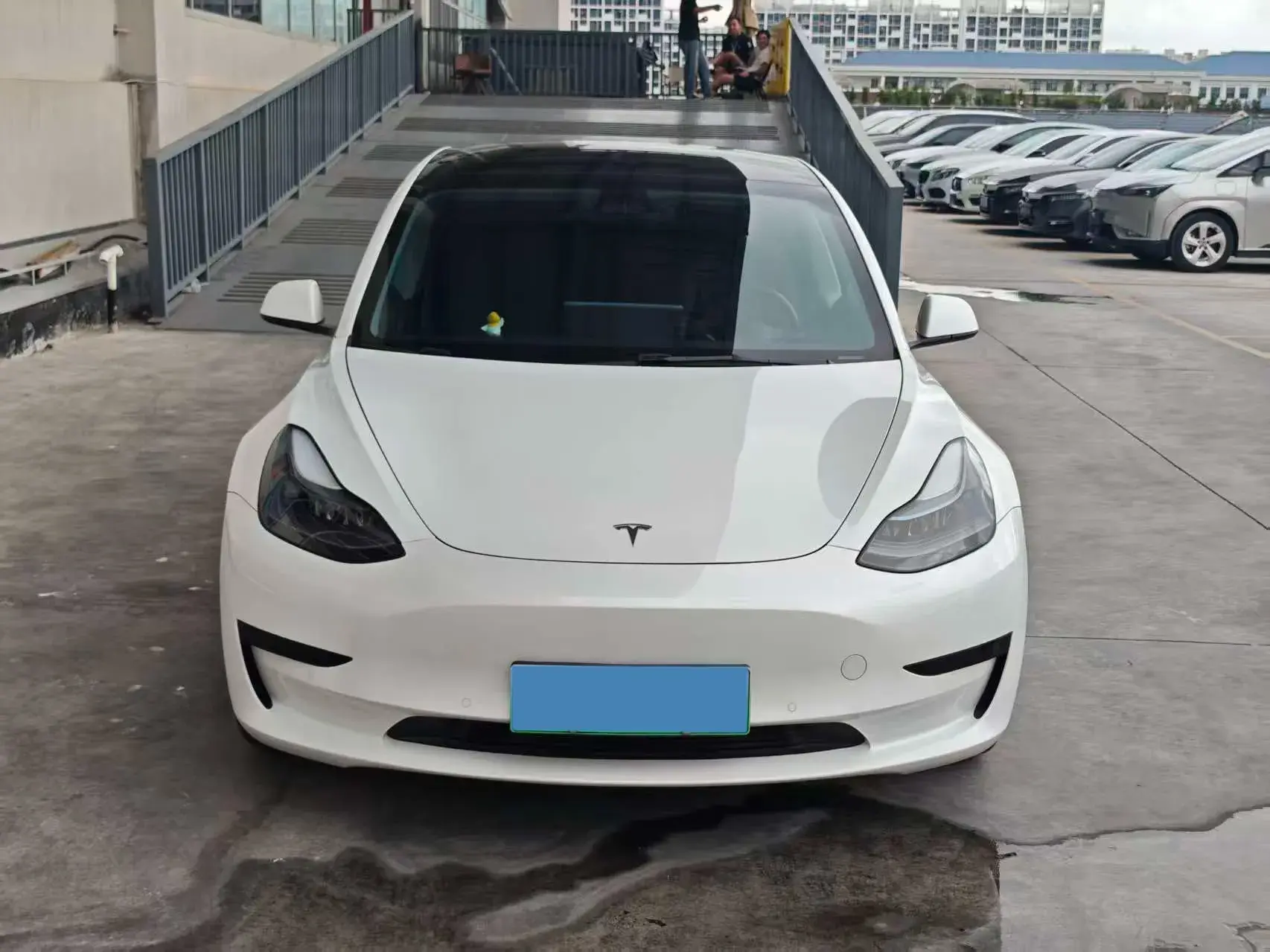 2022 TESLA MODEL thumbnail 2