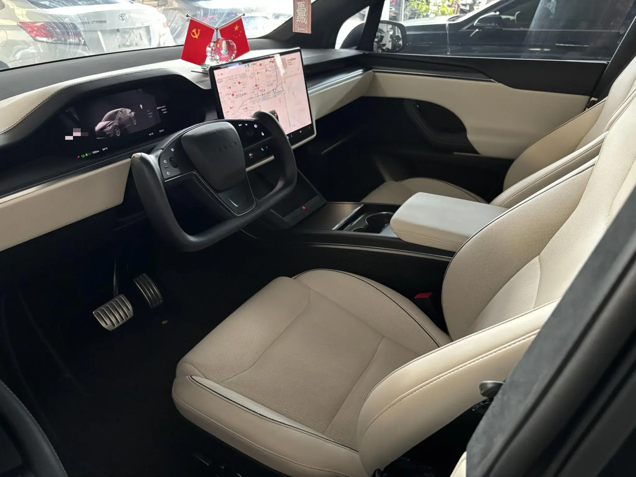 2023 TESLA MODEL thumbnail 3